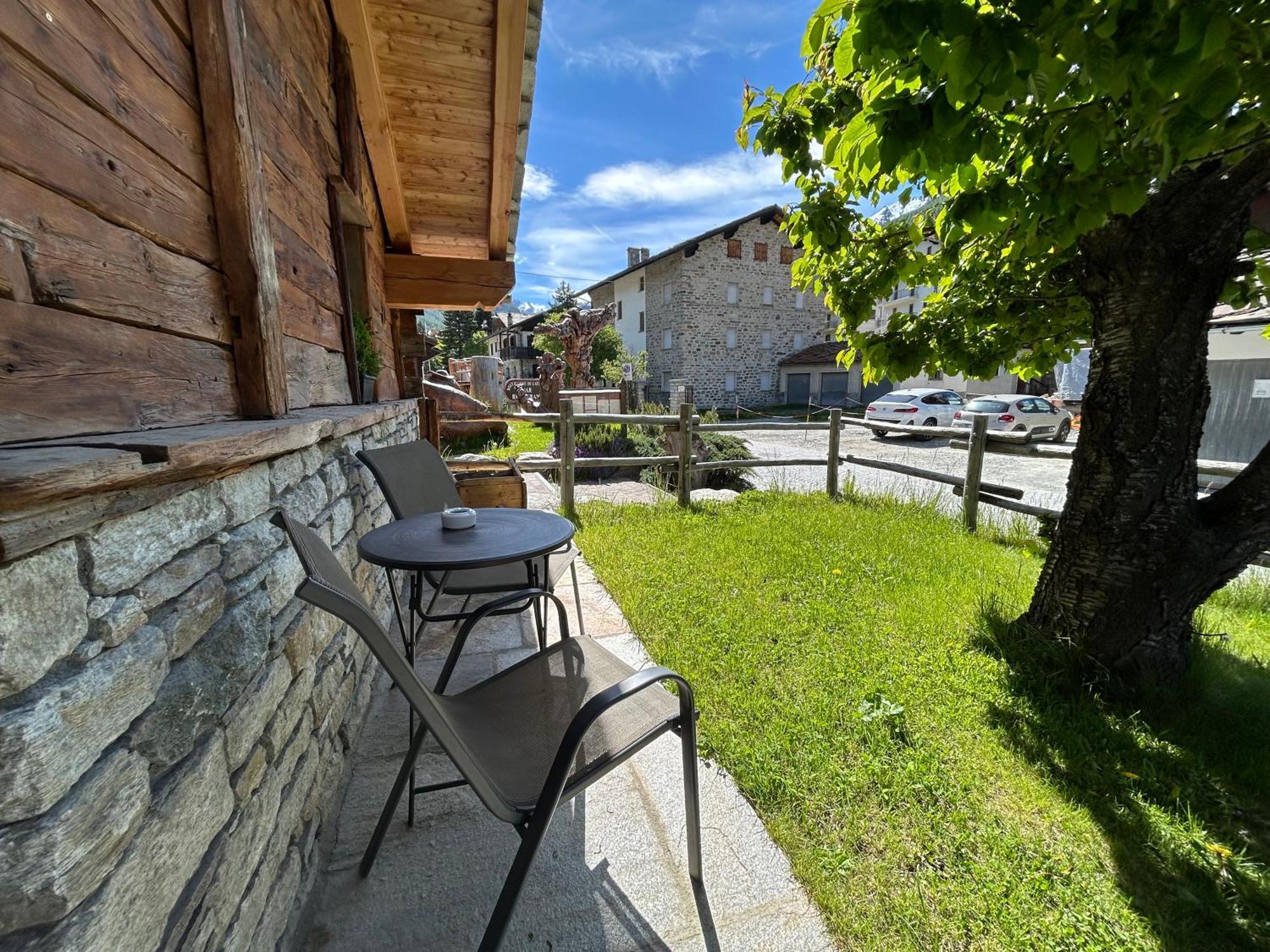 Hibou Chambres - Cogne Exterior photo